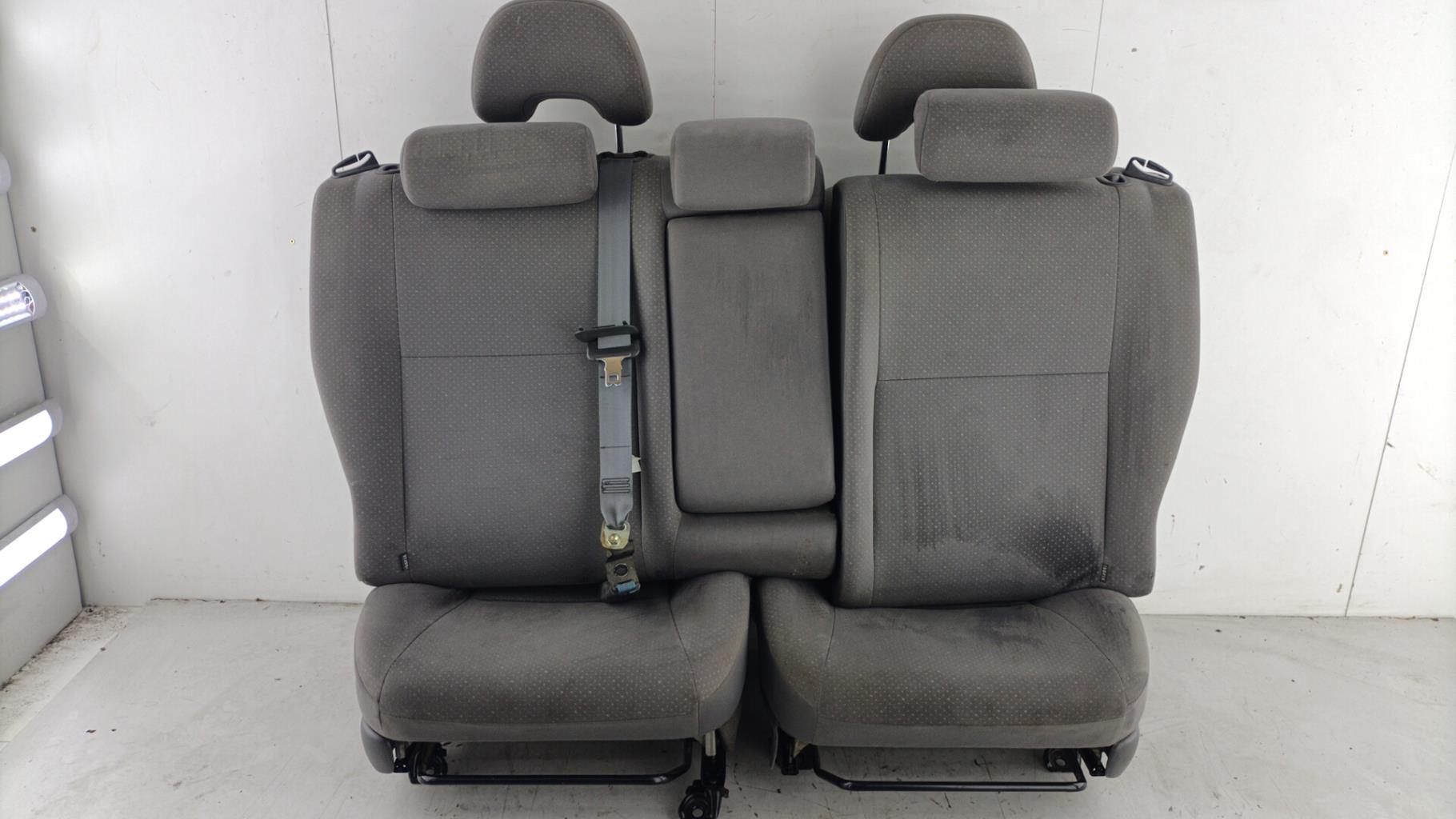 Interieur complet TOYOTA PRIUS 2 Essence/Hybride - 1