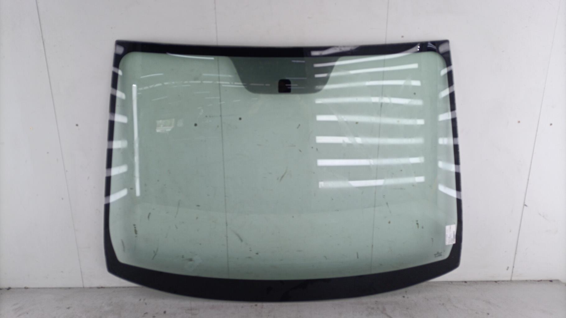 Pare brise TOYOTA PRIUS 2 Essence/Hybride - 1