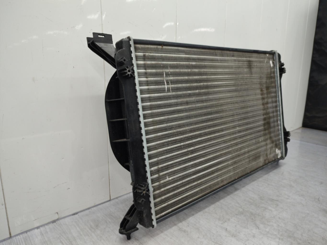Radiateur eau SEAT EXEO Diesel - 1