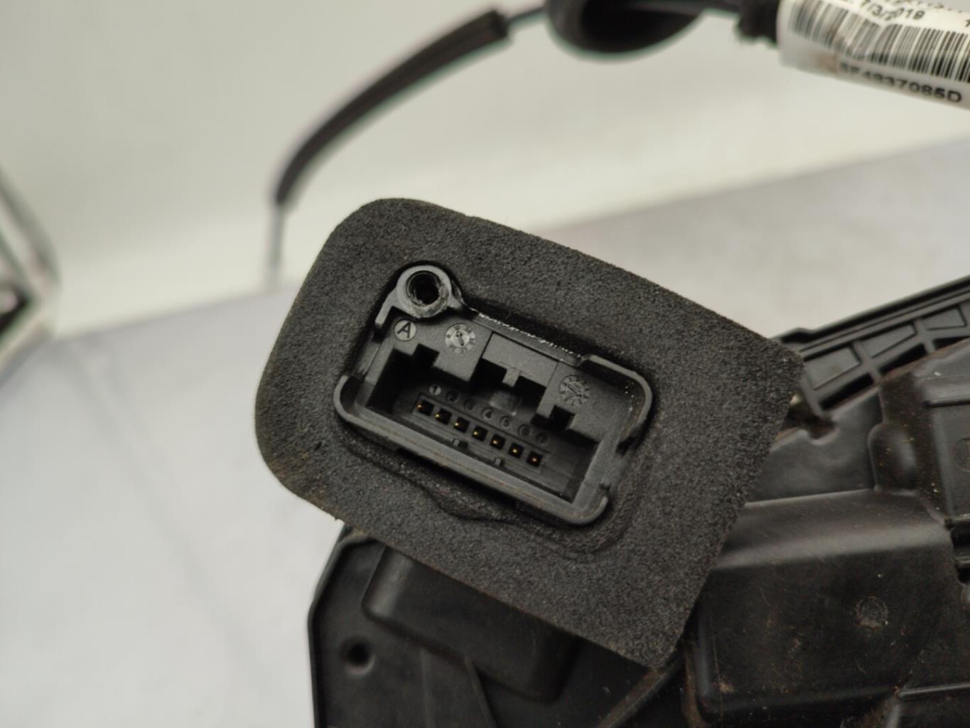 Serratura anteriore sinistra SEAT LEON 3 PHASE 2 Gasolina - 1