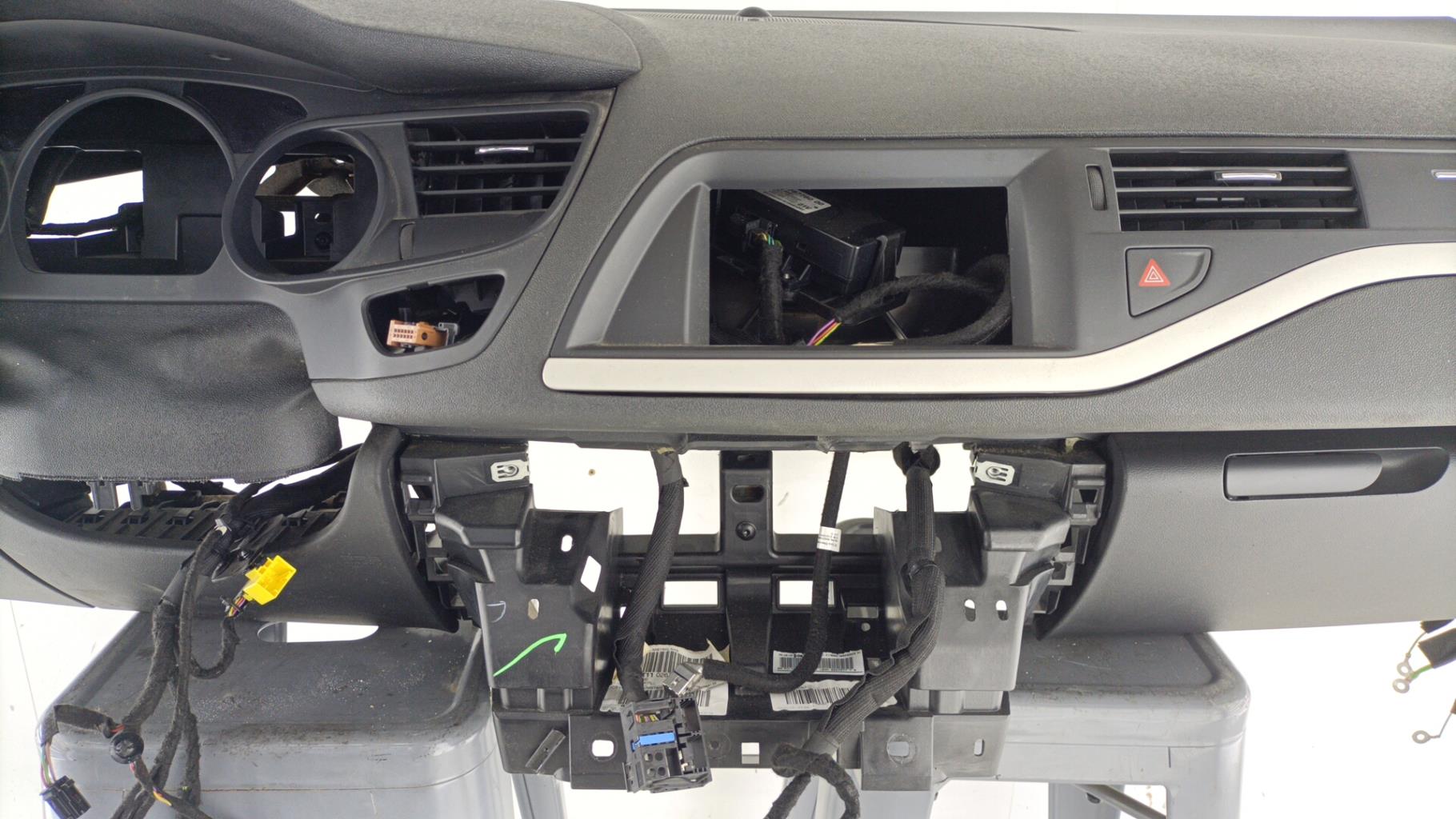 Tableau de bord CITROEN C5 2 BREAK Diesel - 1