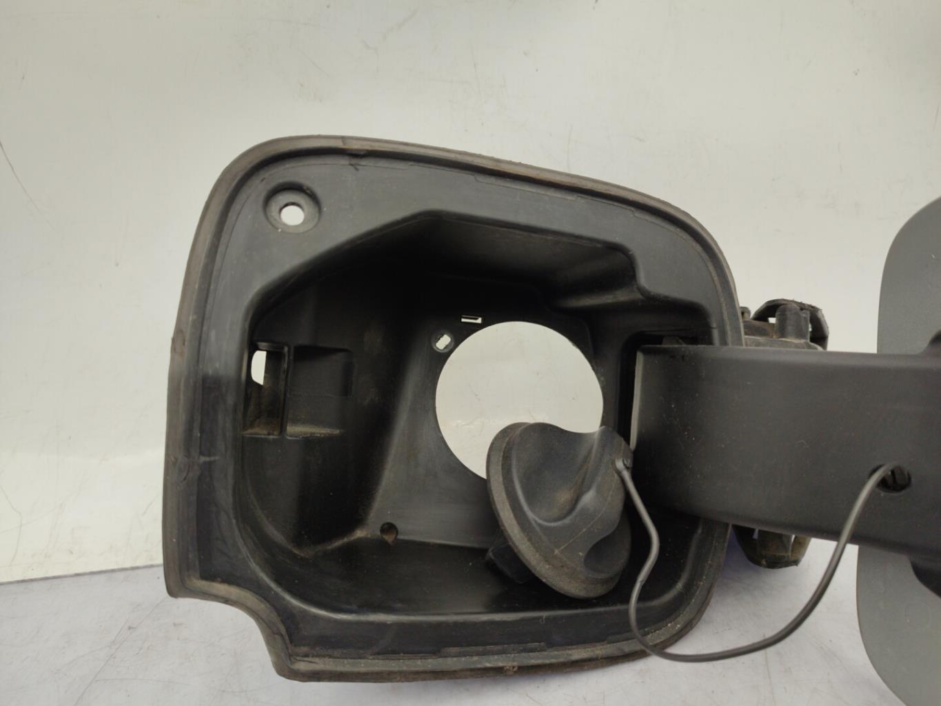 Trappe d'essence RENAULT CLIO 3 PHASE 2 BREAK Diesel - 1