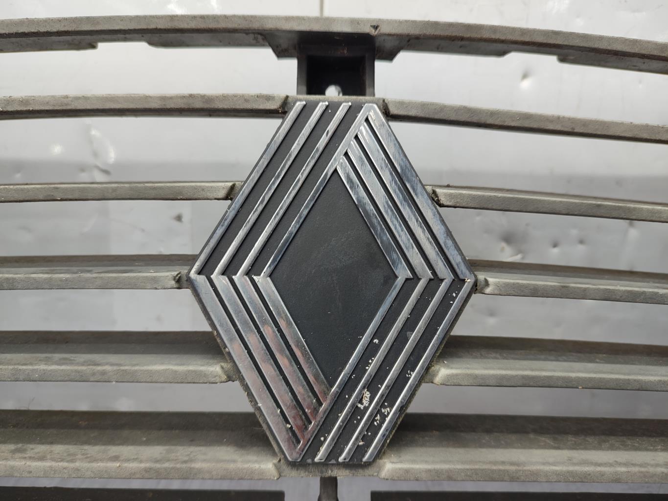Calandre RENAULT TRAFIC 1 PHASE 1 Essence - 1
