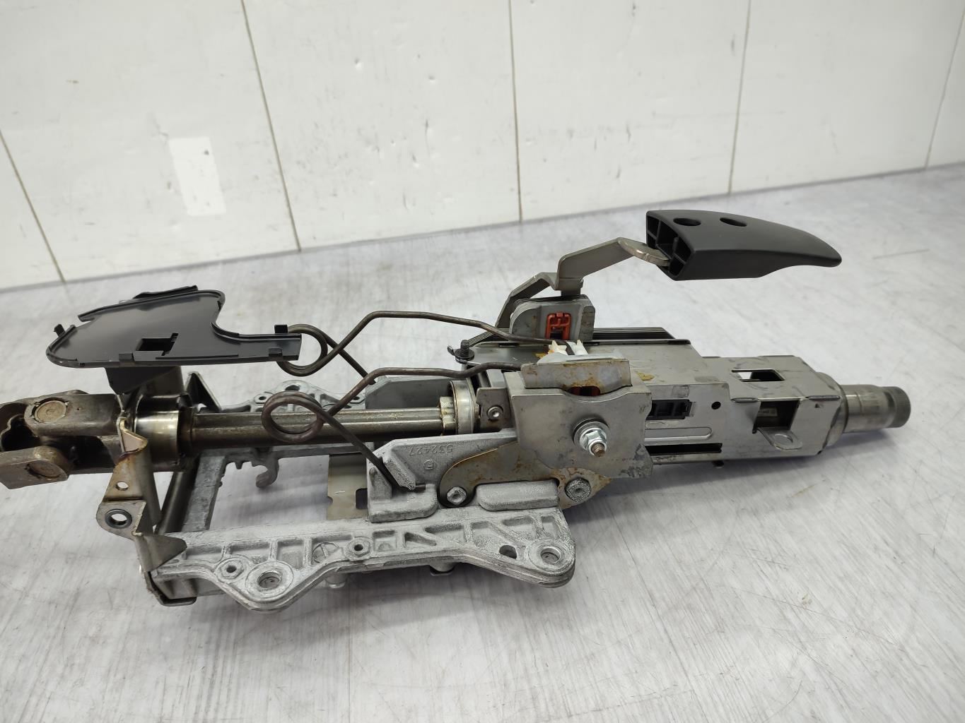 Colonne de direction VOLKSWAGEN GOLF PLUS PHASE 1 Diesel - 1