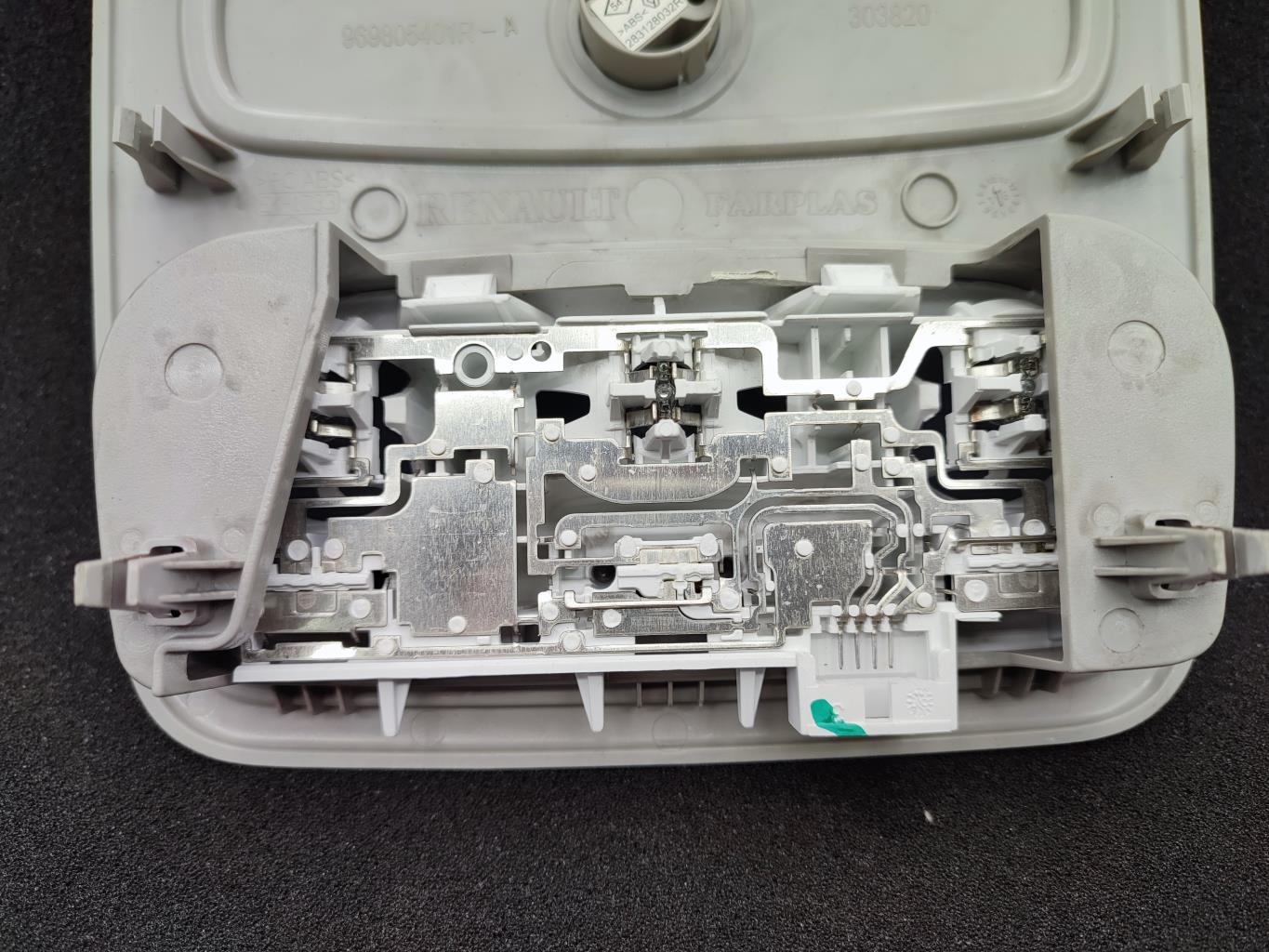 Eclairage de plafonnier RENAULT CAPTUR 1 PHASE 1 Diesel - 1