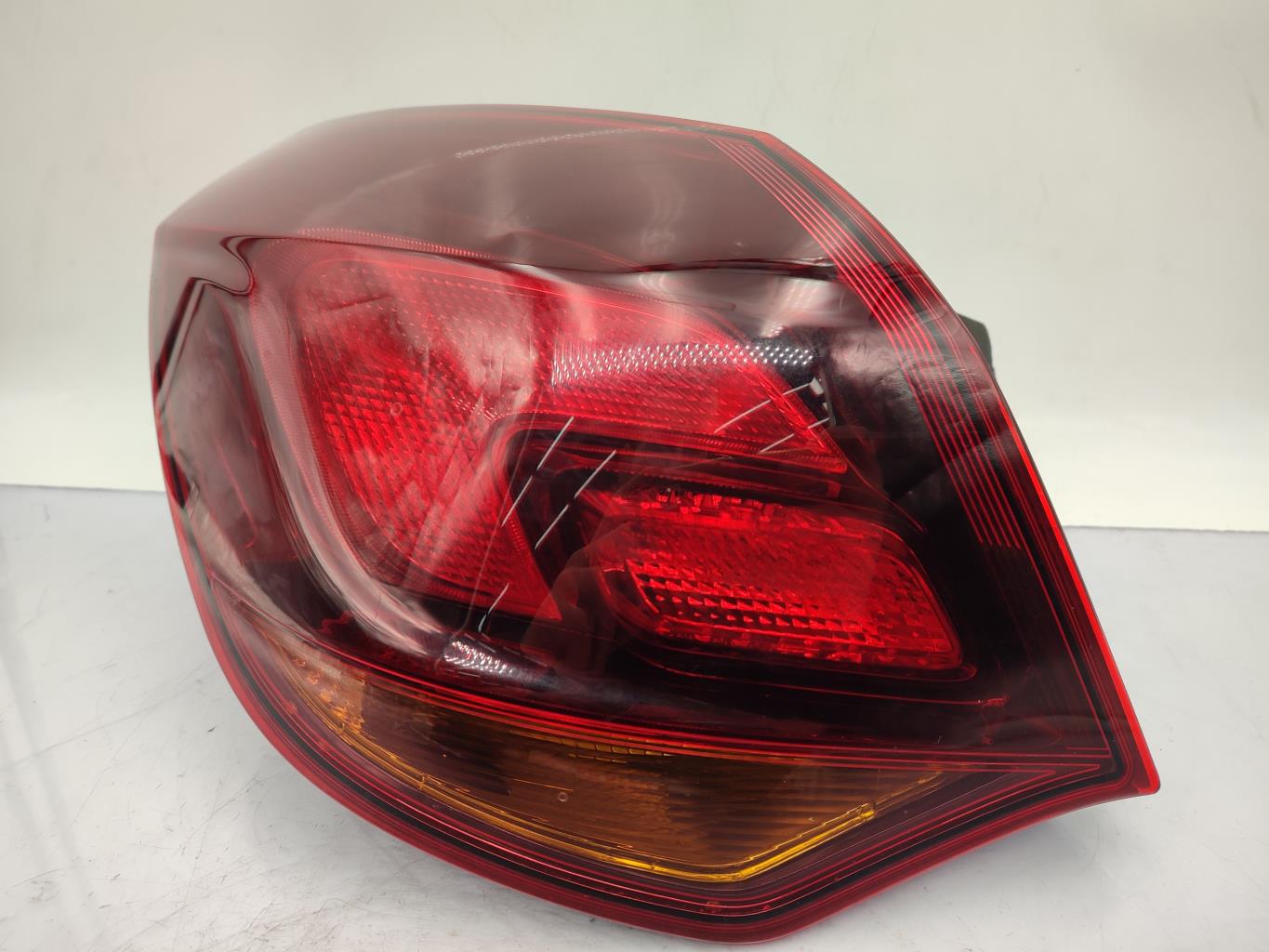 Fanale posteriore principale sinistro (luci) OPEL ASTRA J PHASE 1 Diésel - 1