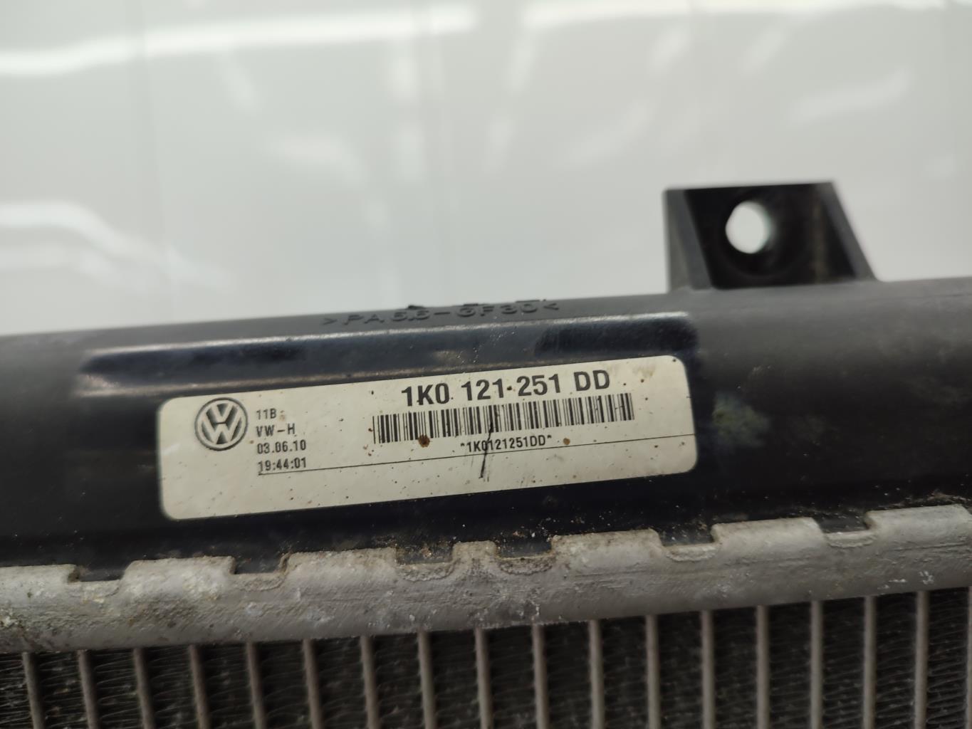 Radiateur eau VOLKSWAGEN GOLF 6 Diesel - 1