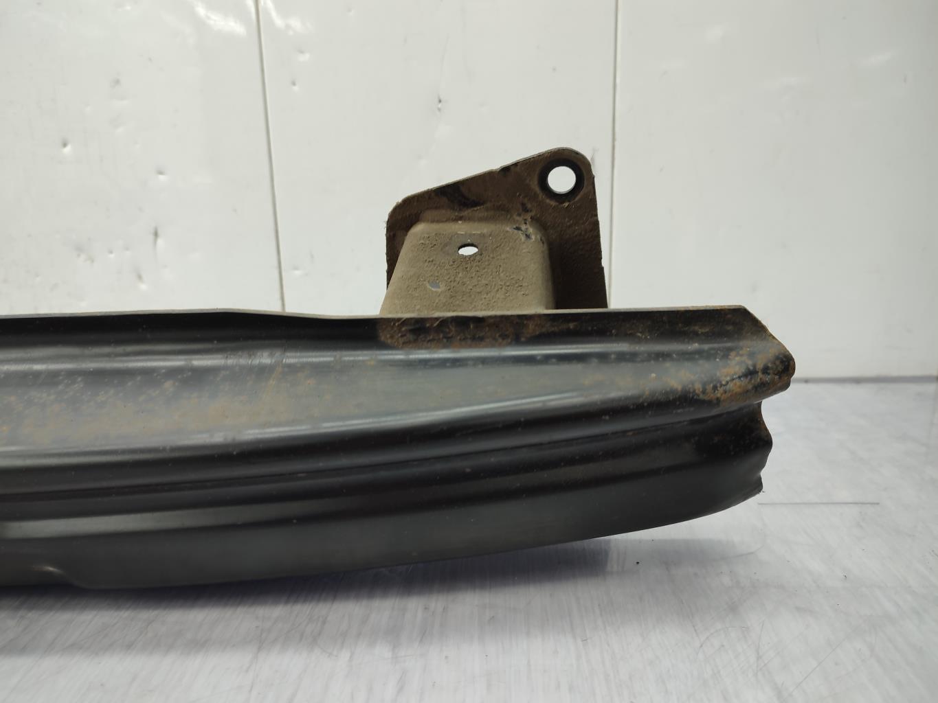Traversa rinforzo paraurti posteriore VOLKSWAGEN PASSAT 5 BREAK Diésel - 1