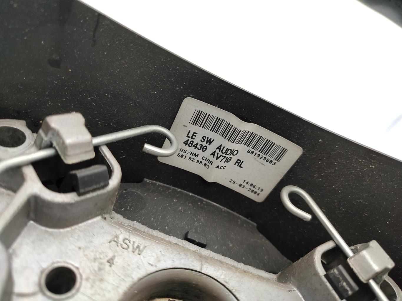 Volante NISSAN ALMERA TINO PHASE 2 Gasolina - 1
