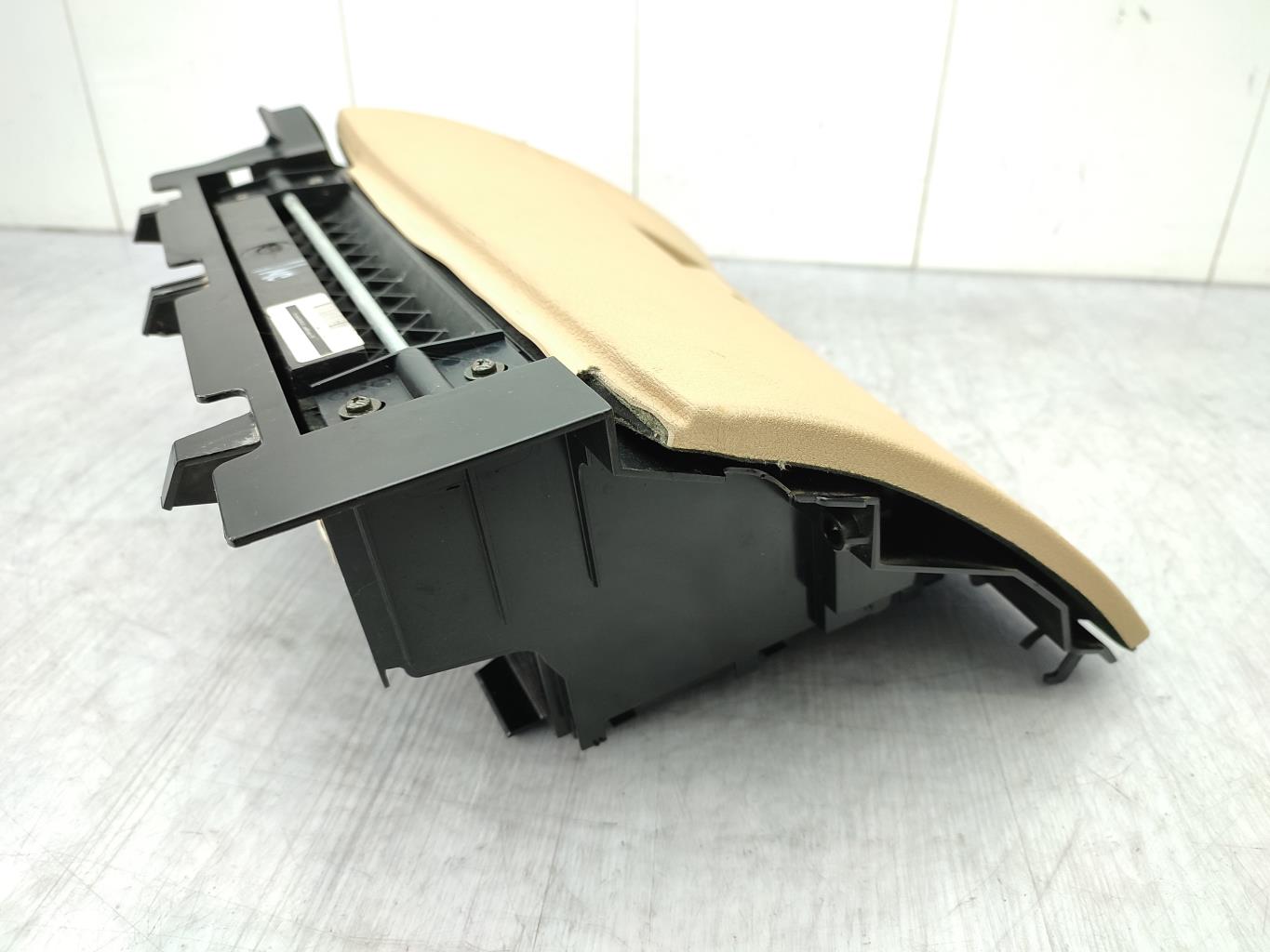 Boite a gants BMW X3 E83 PHASE 2 Diesel - 1