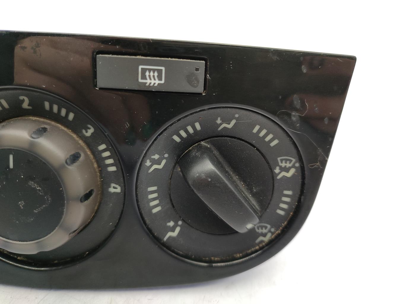 Commande chauffage OPEL CORSA D PHASE 1 Essence - 1