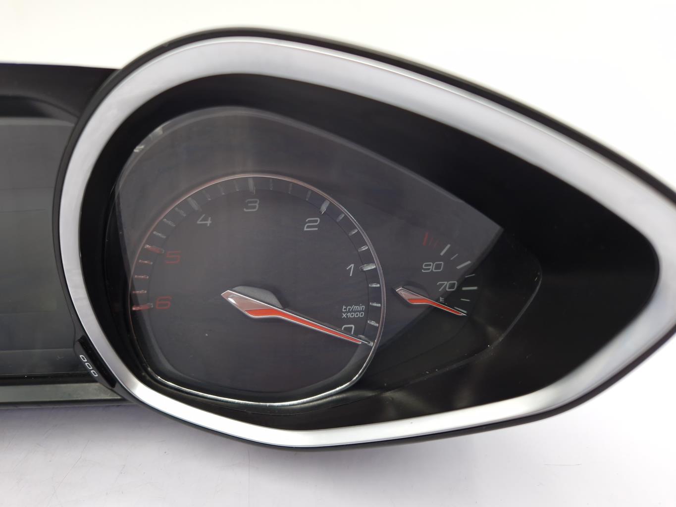 Compteur PEUGEOT 308 2 PHASE 1 Diesel - 1