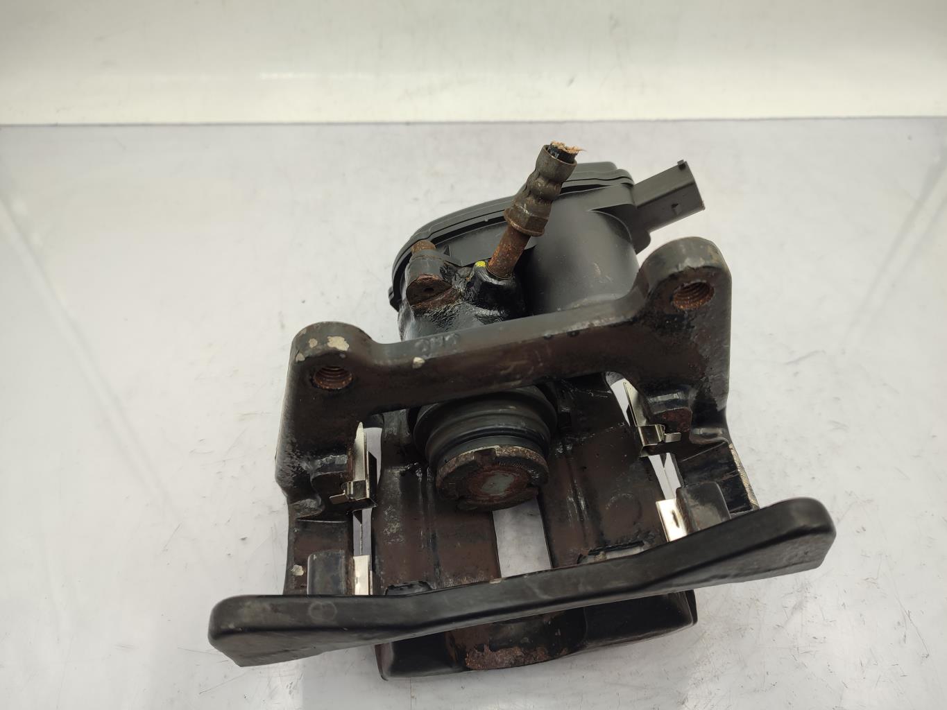 Etrier arriere droit (freinage) AUDI A5 1 COUPE S5 PHASE 1 Essence - 1