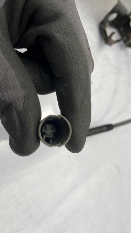 Fusee avant droit BMW SERIE 3 E90  - 1