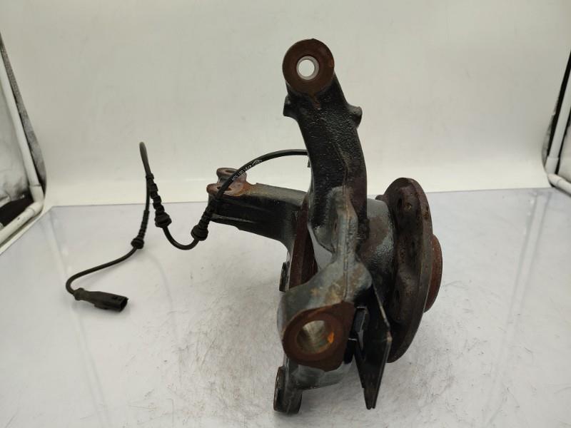 Fusee avant droit RENAULT SCENIC 3 PHASE 3 Diesel - 1
