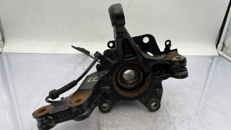 Fusee avant droit RENAULT CLIO 4 PHASE 1 Diesel - 1