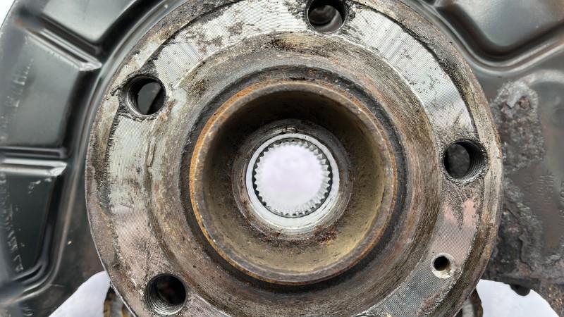 Fusee avant gauche VOLKSWAGEN GOLF PLUS PHASE 1 Diesel - 1