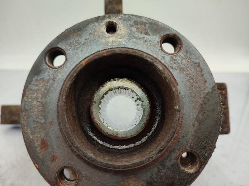 Fusee avant gauche RENAULT CLIO 3 PHASE 2 BREAK Diesel - 1
