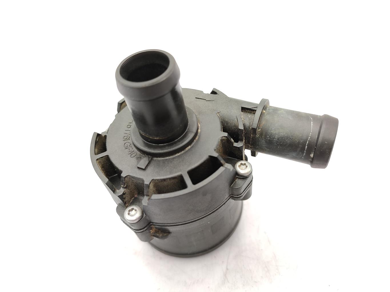 Pompe à eau NISSAN NV400 Diesel - 1
