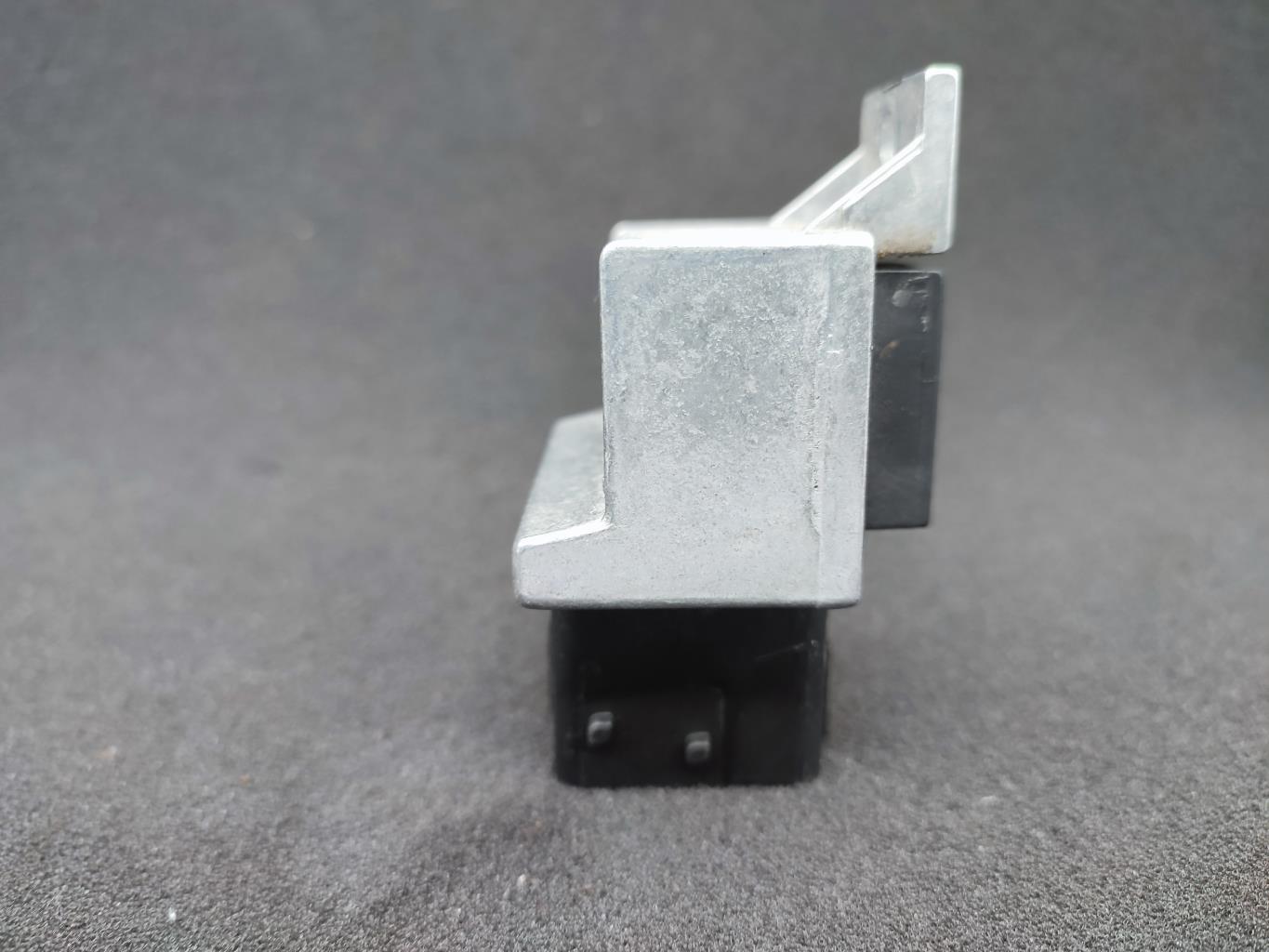 Relais de prechauffage NISSAN NV400 Diesel - 1