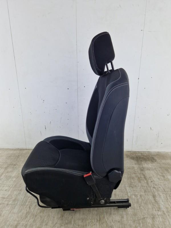Siege avant droit RENAULT CLIO 4 PHASE 2 Diesel - 1