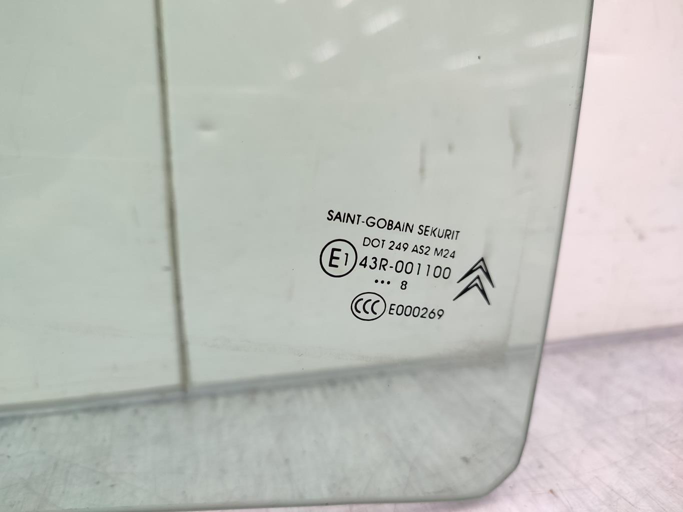 Vetro posteriore destro CITROEN C4 GRAND PICASSO 1 Diésel - 1