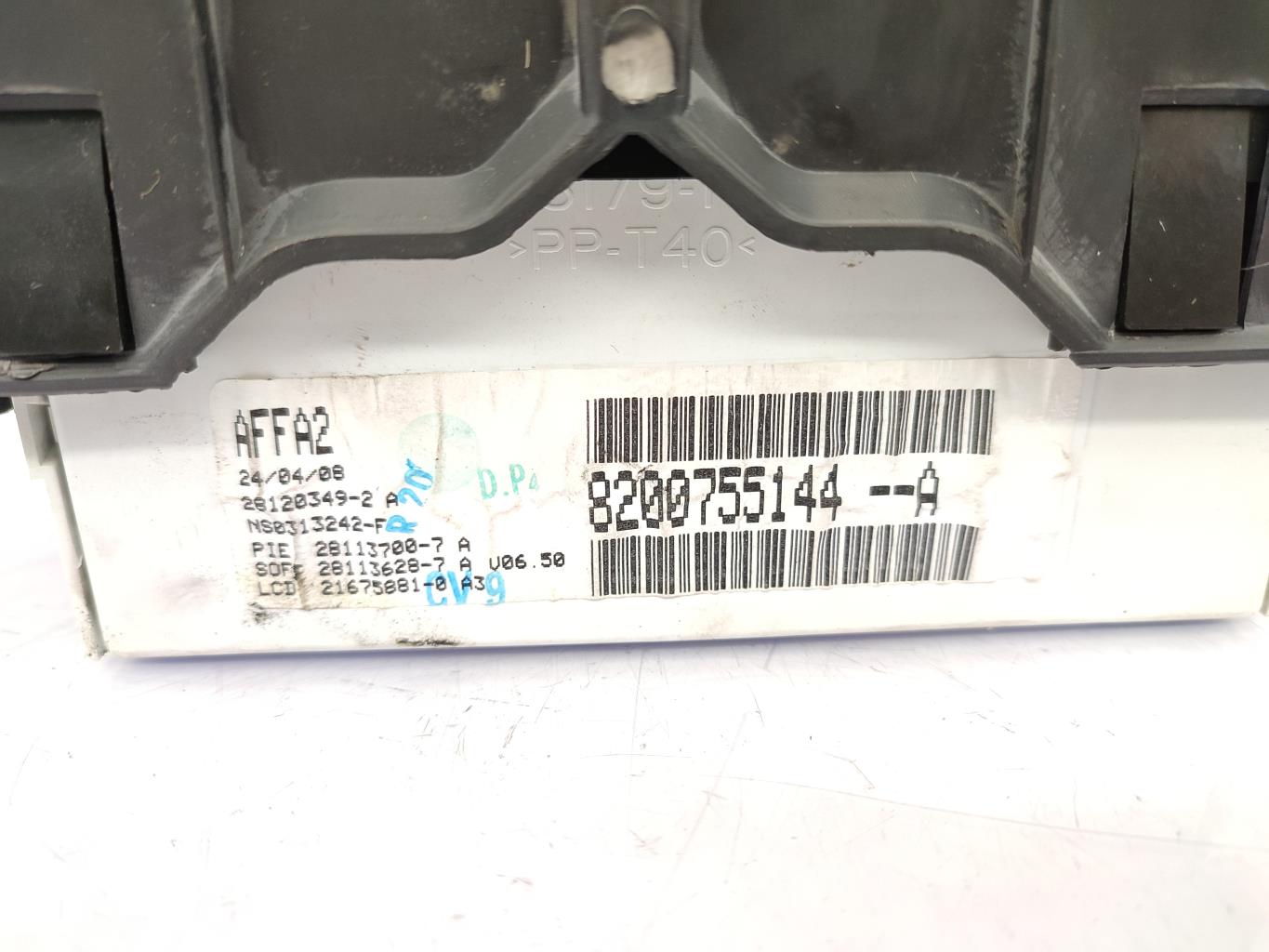 Afficheur RENAULT CLIO 3 PHASE 1 BREAK Diesel - 1