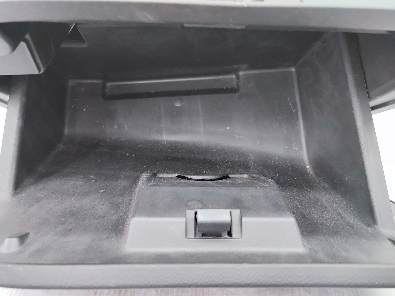 Boite a gants SEAT LEON 2 PHASE 1 Diesel - 1