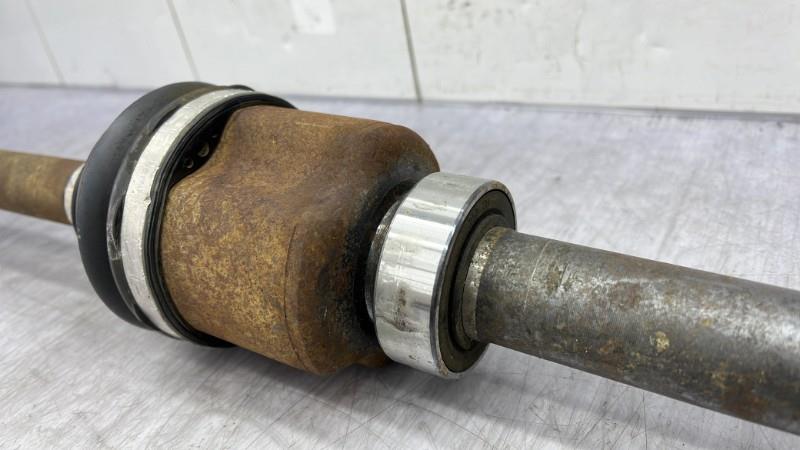 Giunto cardanico albero di trasmissione destro NISSAN NV400 Diésel - 1
