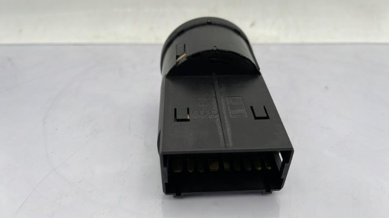 Commande de phare VOLKSWAGEN POLO 5 PHASE 1 Essence - 1