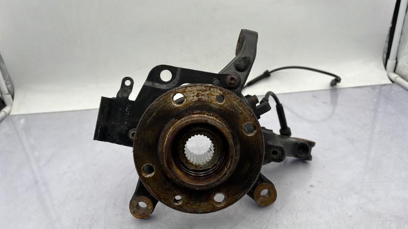 Fusee avant droit RENAULT CAPTUR 1 PHASE 2 Diesel - 1