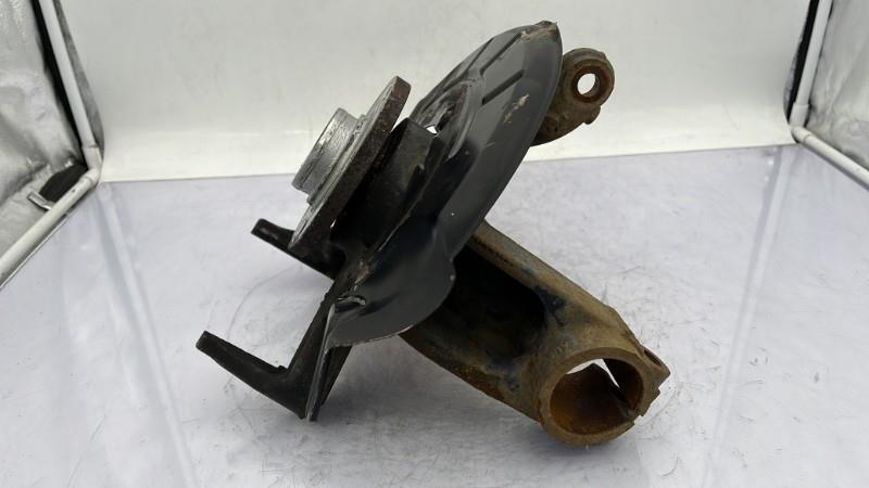 Fusee avant droit SKODA FABIA 2 PHASE 2 Essence - 1