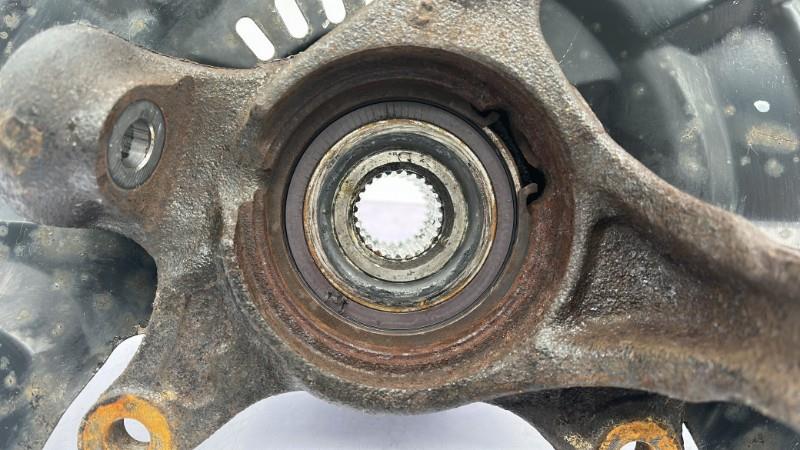 Fusee avant gauche TOYOTA VERSO-S PHASE 1 Essence - 1