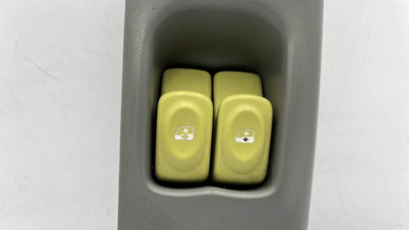 Interruttore lavacristalli anteriore sinistro RENAULT TWINGO 1 PHASE 2 Gasolina - 1
