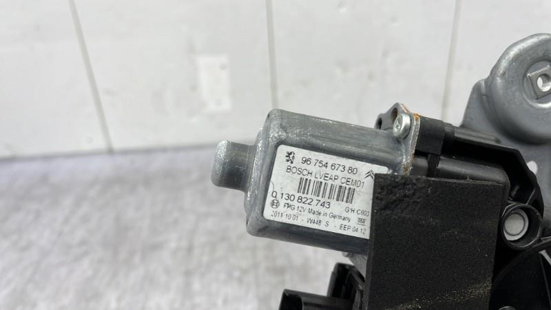 Alzacristalli elettrico anteriore destro PEUGEOT 308 1 PHASE 2 Diésel - 1