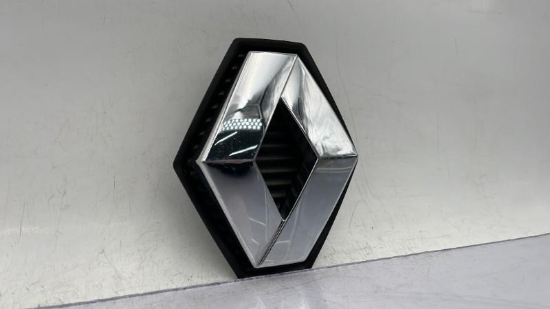 Sigle de calandre RENAULT MEGANE 2 PHASE 2 Essence - 1