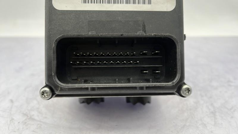 Blocco ABS (antibloccaggio freni) PEUGEOT 407 PHASE 1 Diésel - 1