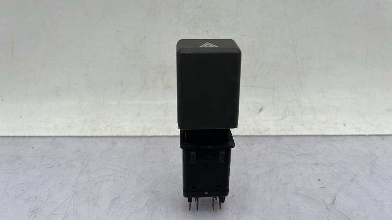 Bouton de warning RENAULT SUPER 5 Essence - 1