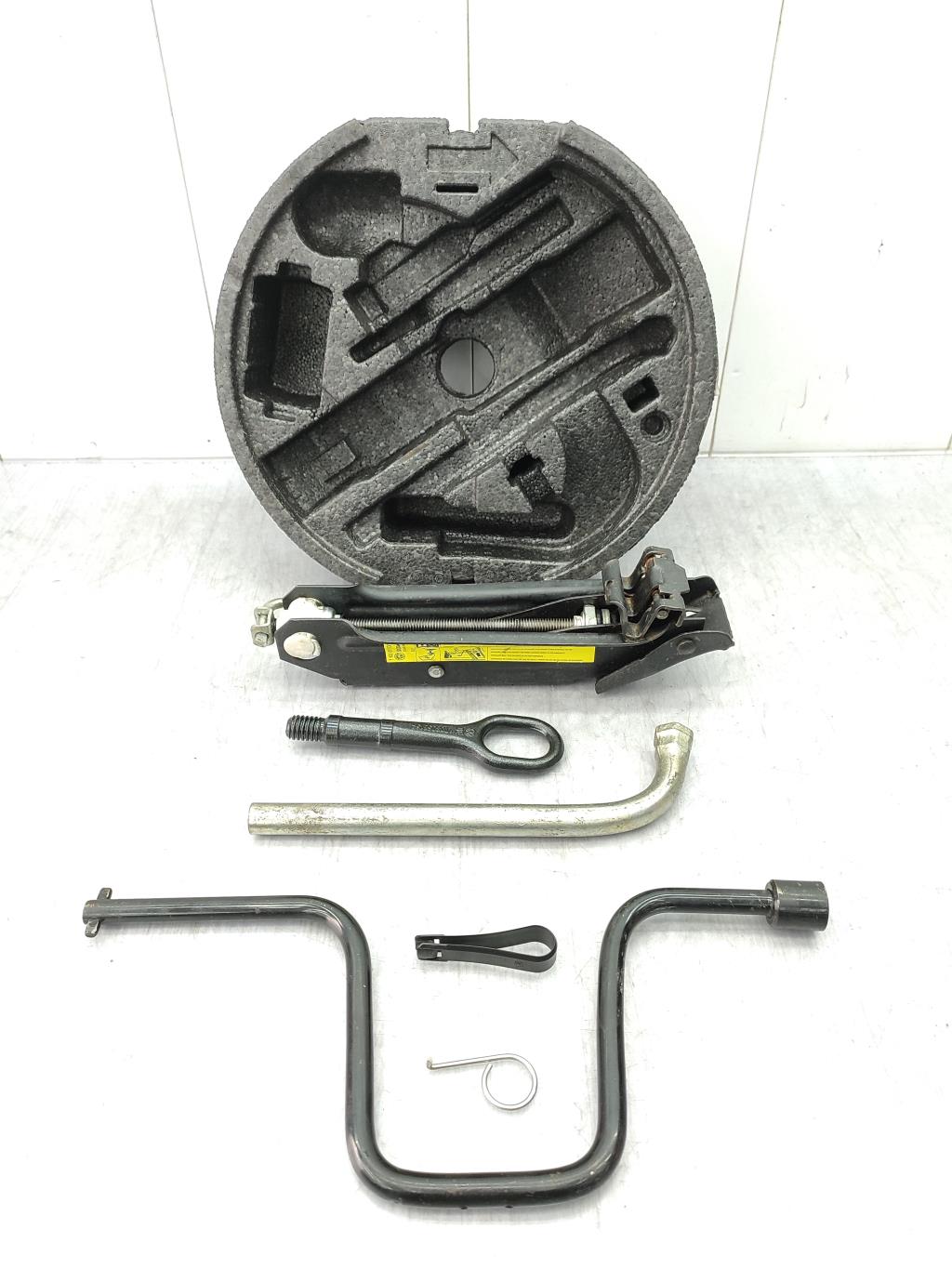 Cric (Ensemble depannage) SKODA OCTAVIA 2 PHASE 1 Diesel - 1