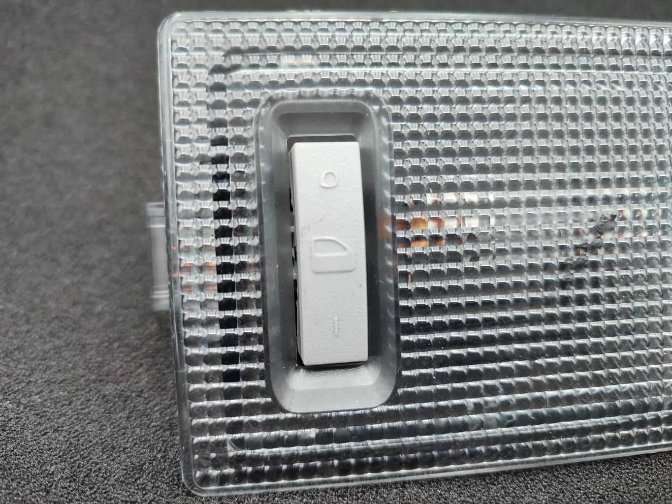 Eclairage de plafonnier OPEL CORSA D PHASE 2 Diesel - 1