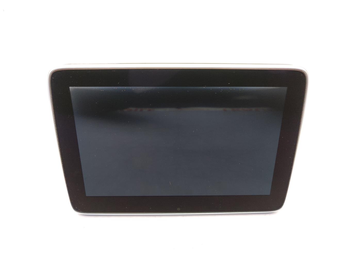 Ecran GPS MERCEDES CLASSE CLA 117 SHOOTING BREAK Essence - 1