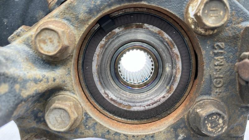 Fusee avant droit TOYOTA AURIS 2 PHASE 2 Essence - 1