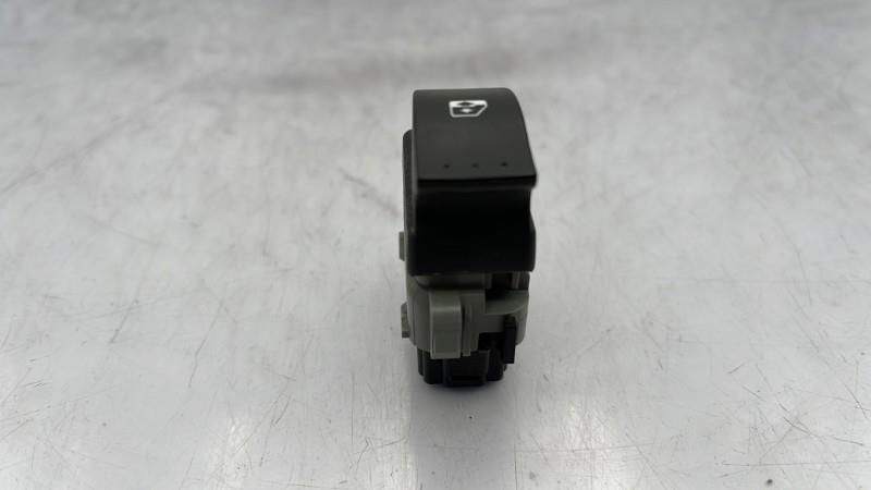 Interruttore lavacristalli anteriore destro RENAULT GRAND ESPACE 4 PHASE 2 Diésel - 1