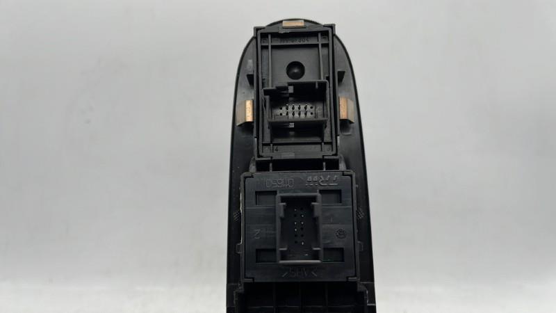 Interruttore lavacristalli anteriore sinistro FIAT PUNTO EVO 3 Diésel - 1