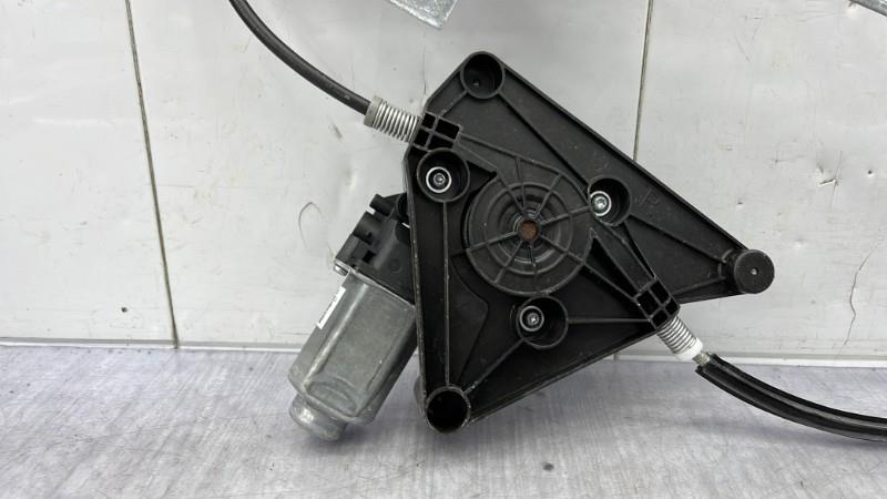 Alzacristalli elettrico anteriore destro PEUGEOT 108 Gasolina - 1