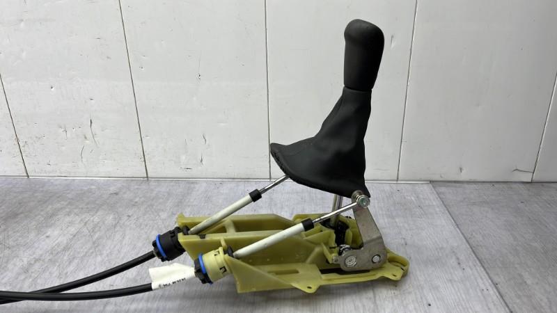 Levier de vitesses VOLVO C 30 PHASE 1 Diesel - 1
