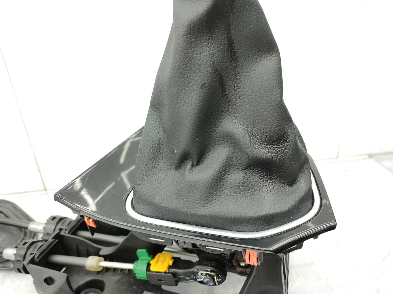 Levier de vitesses TOYOTA AURIS 2 PHASE 2 Essence - 1