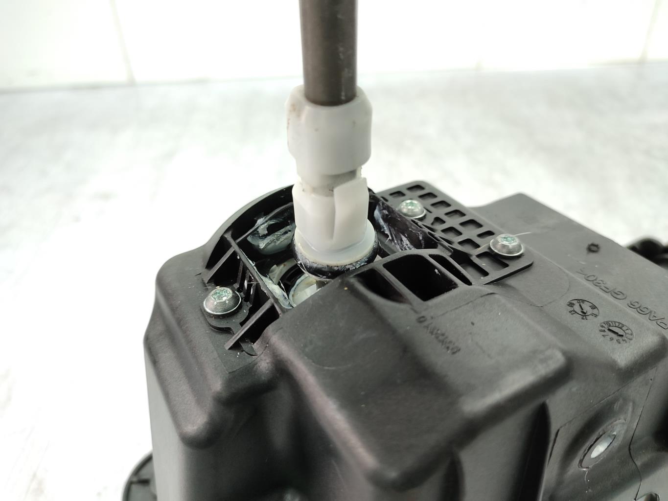 Levier de vitesses RENAULT MEGANE 3 PHASE 2 Diesel - 1