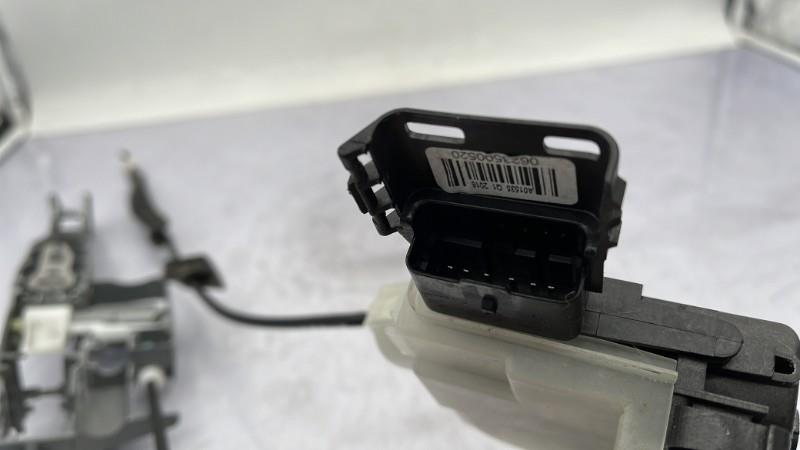 Serrure avant droit CITROEN C3 2 PHASE 2 Diesel - 1