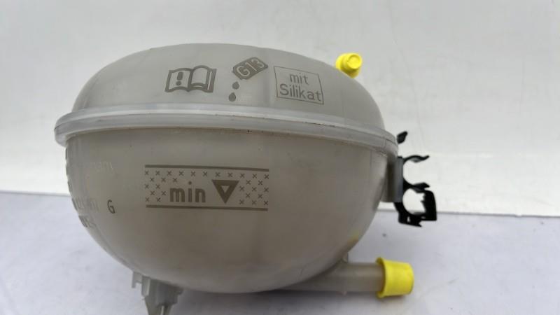 Vase d'expansion VOLKSWAGEN GOLF 7 PHASE 1 Essence - 1